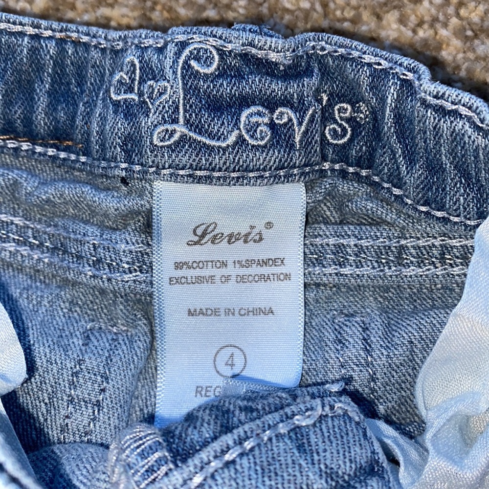 Levi’s girls size 4 jeans - Picture 6 of 9